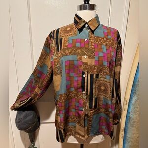 Vintage Graphic Pattern Bold Print Women’s Button Down Shirt